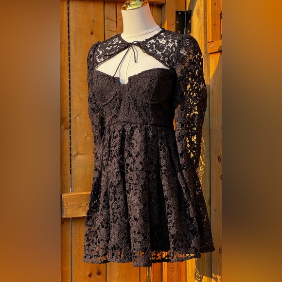 🆕 SELF-PORTRAIT 🧿 BNWOT Black Lace Tie-Neck Minidress, Sz US 2 / UK 6 - Picture 10 of 16